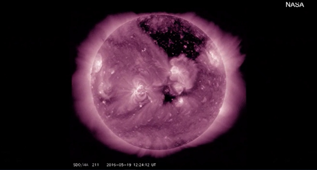 Nhìn lại những hình ảnh ấn tượng về Mặt trời được NASA ghi lại trong thập kỷ qua